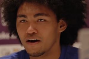 贺丹谈陈盈骏：他打球非常厉害 就像利拉德和库里