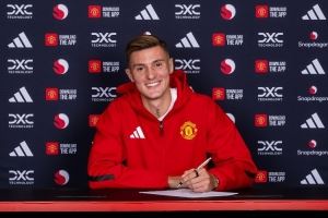 斯科尔斯&费迪南德谈塞斯科：生姜头认为不合适 费迪南德则很期待