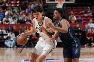 队媒：开拓者上赛季助攻数联盟倒数 杨瀚森或成为未来的组织核心