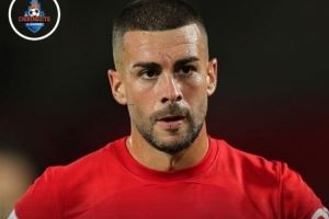 每体：马洛卡队长不满教练用人&发文阴阳，被停职停薪+撤销队长