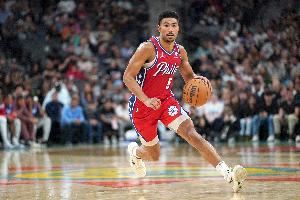 队记：76人和格莱姆斯都愿达成一份4年长约 但对金额分歧很大