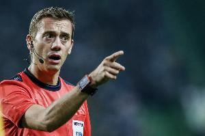 加拉塔萨雷vs利物浦欧冠裁判：法国裁判团领衔，图尔平主哨