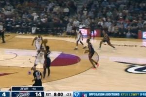 乱箭穿心！米切尔不犹豫三分再中 骑士轰出17-4开局！