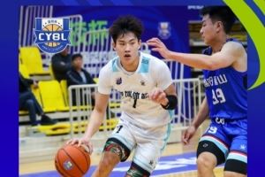 全国篮校杯篮球比赛最佳得分手:秦培量 最佳篮板手:董子豪