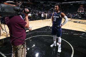 名记:哈里森将球队放走布伦森&签伍德等操作责任归咎于库班